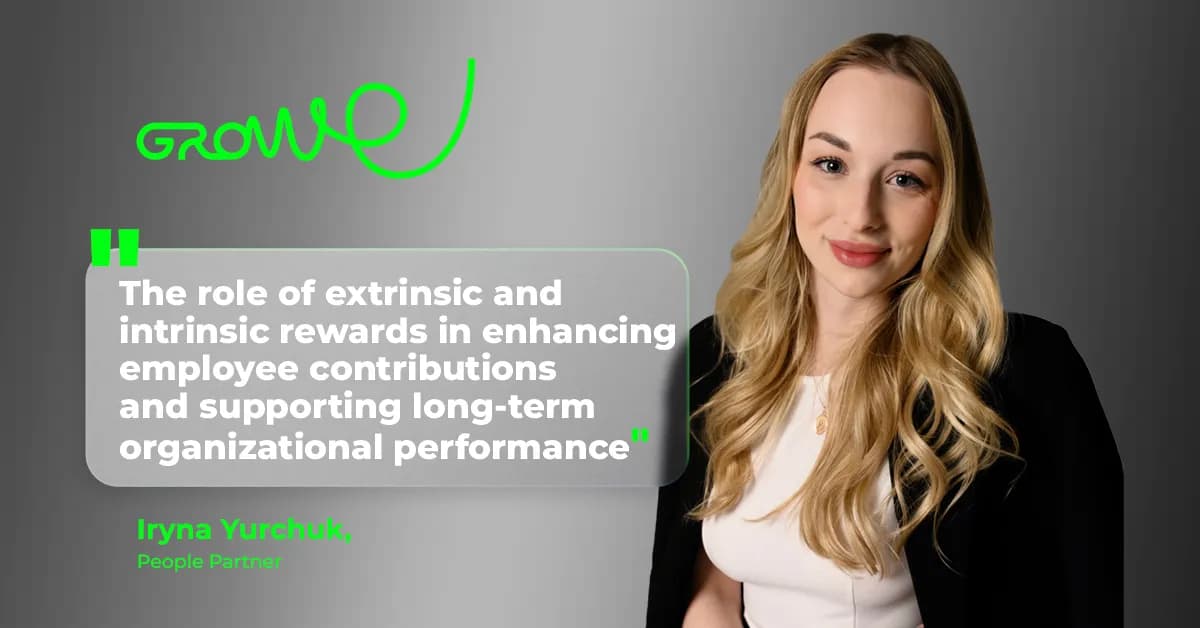 The role of extrinsic and intrinsic rewards in enhancing employee contributions and supporting long-term organizational performance